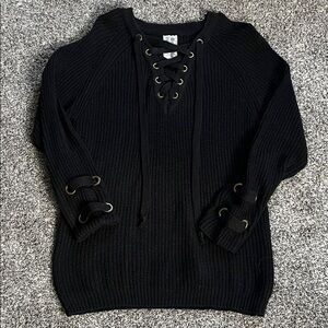 BOGO FREE Sadie & Sage Chunky Lace Up Detail Tunic Sweater